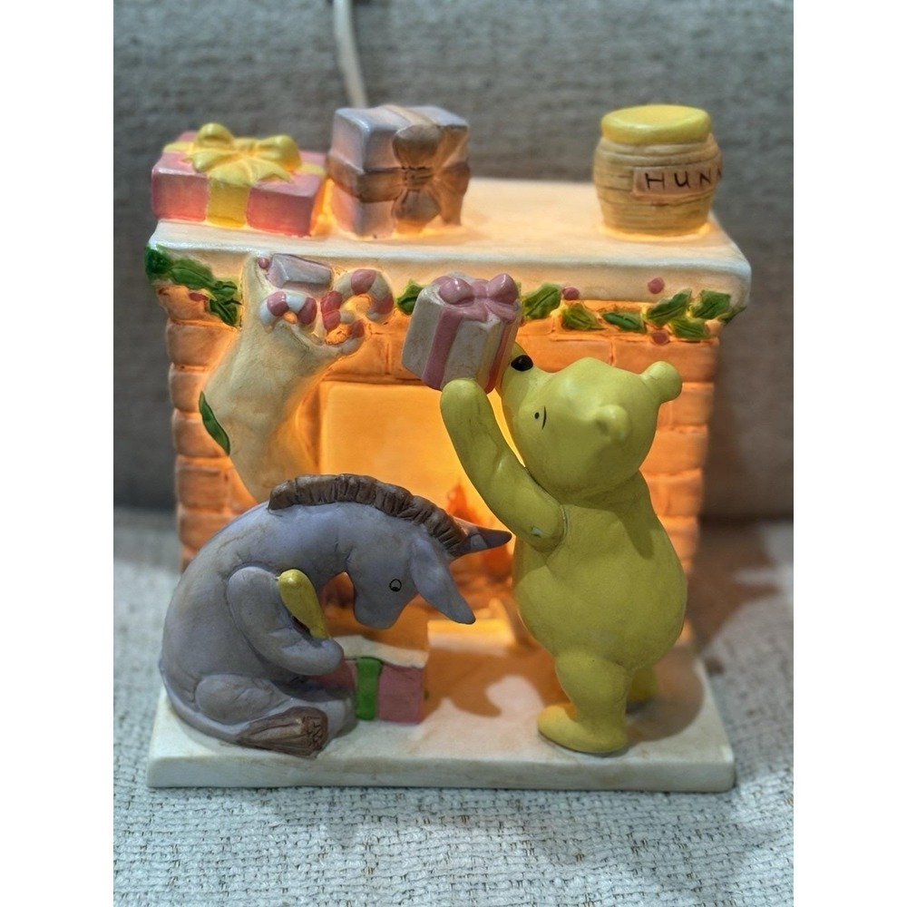 Charpente Classic Winnie the Pooh Night Light Lamp Eeyore Fireplace Christmas